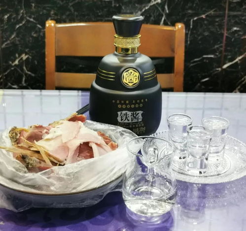 酒暖岷山雪，肉香陇西寒